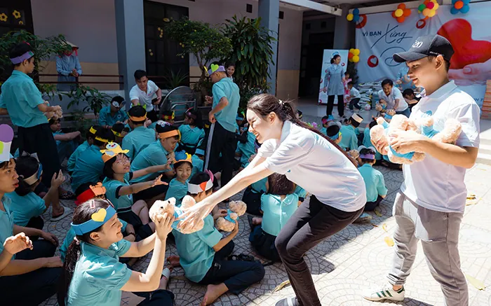 Biểu tượng bảo mật và công nghệ của 8day8